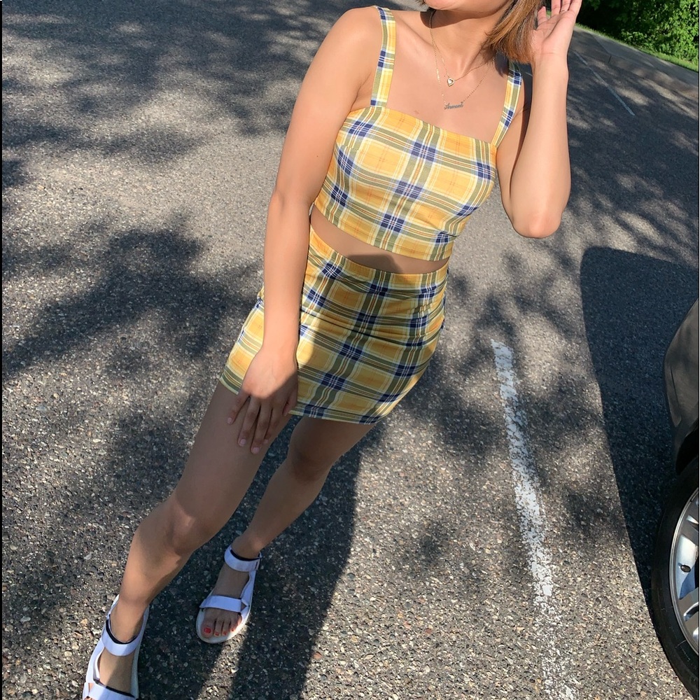 2 piece set plaid shirt and skirt